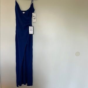 Women’s M Elegant Blue formal Dress